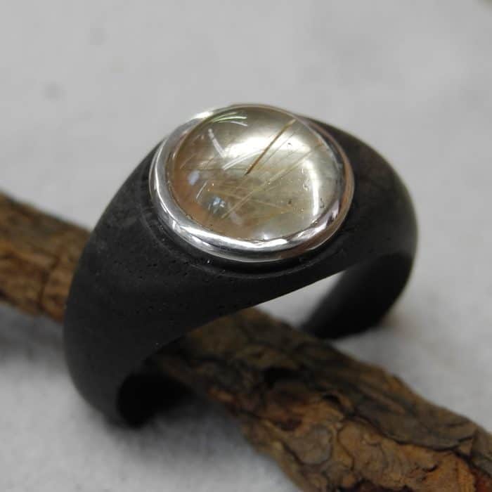 Palisanderholz_Unikatring_Grenadill_925-Silber_Rutilquarz_Goldschmiede_kleineRheinperle_Basel Palisanderholz_Unikatring_Grenadill_925-Silber_Rutilquarz_Goldschmiede_kleineRheinperle_Basel